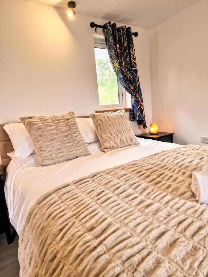 Kaoglen Lodge - Fawn Pod - Hot Tub - Dogs - Pitlochry - Luxury Blairgowrie and Rattray Exterior foto